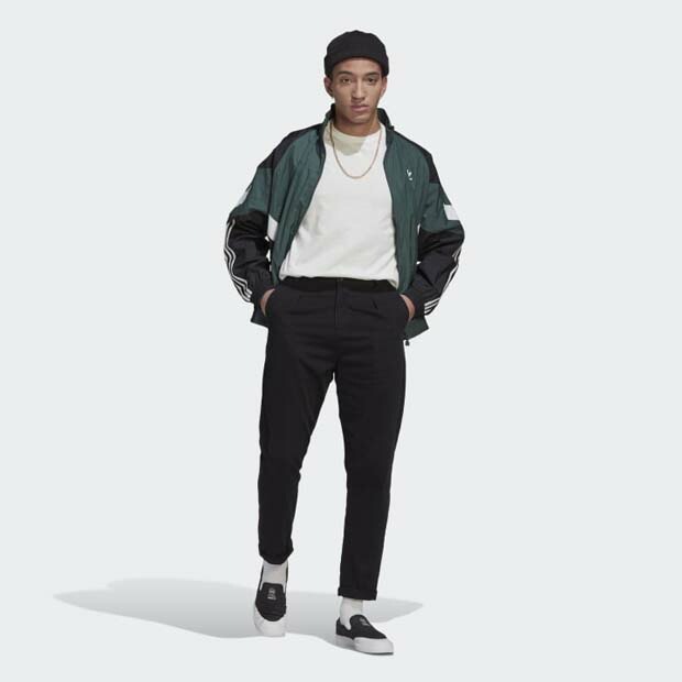 アディダス Rekive トラックジャケット（ジャージ） ミネラルグリーン