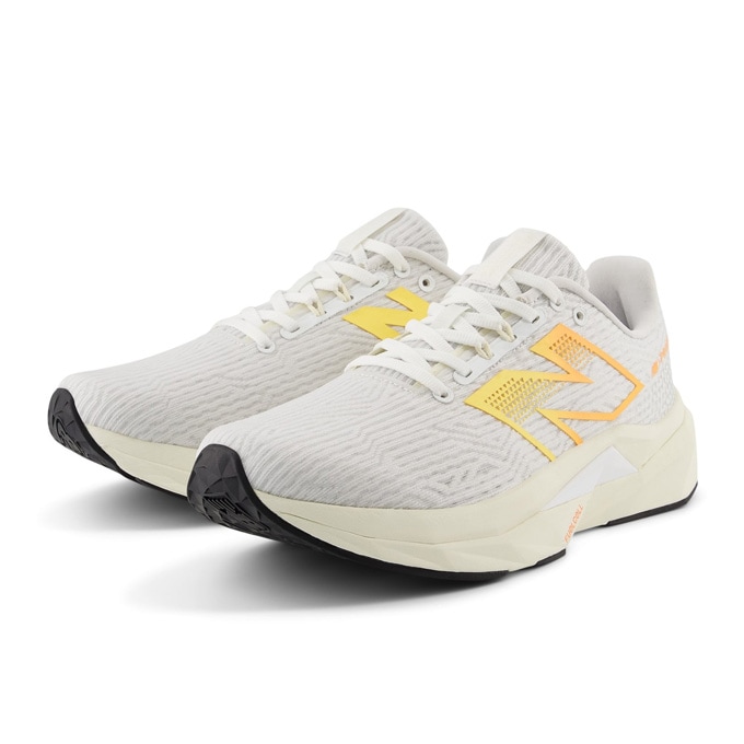 New Balance（ニューバランス）FuelCell Propel v5（WFCPRCF5B