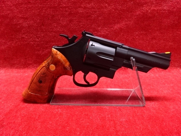 クラウン S&W M29 4インチ 18歳以上用 ガスリボルバー | リボルバー
