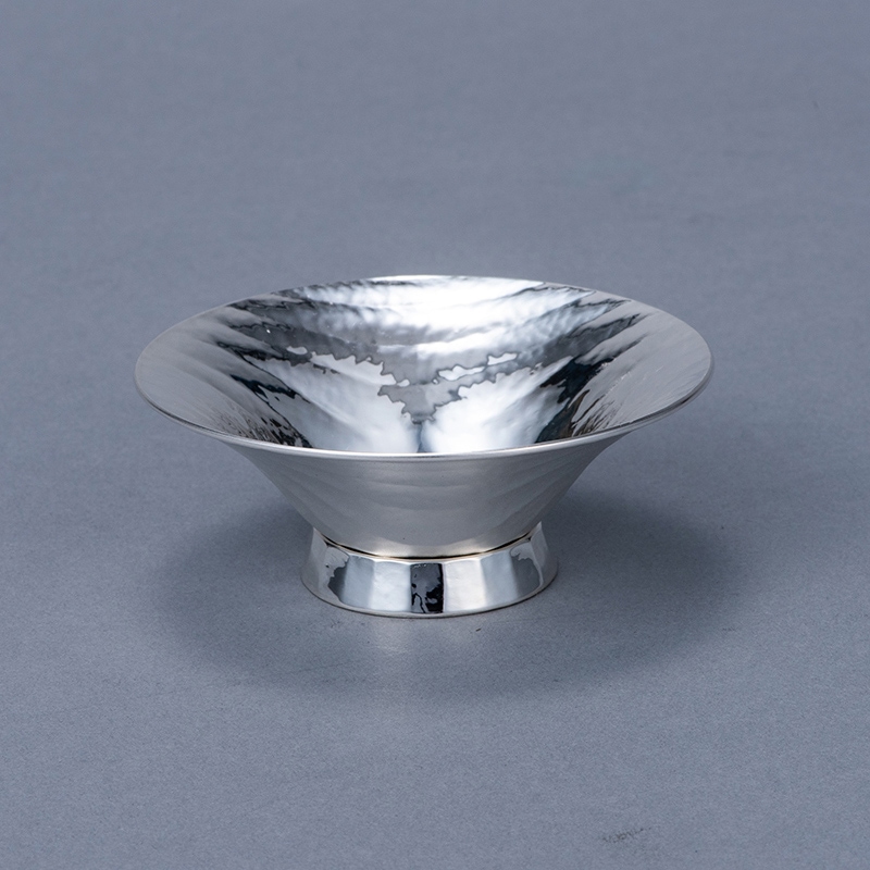 銀杯 純銀 造幣局製 桐箱入り シルバー 66グラム 銀杯 純銀 造幣局製