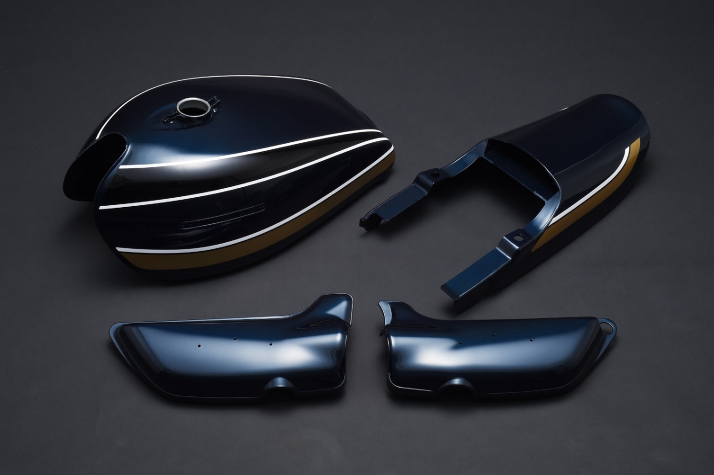 KAWASAKI,Z1【72-75】,ボディ関連（外装）,外装セット | 株式会社