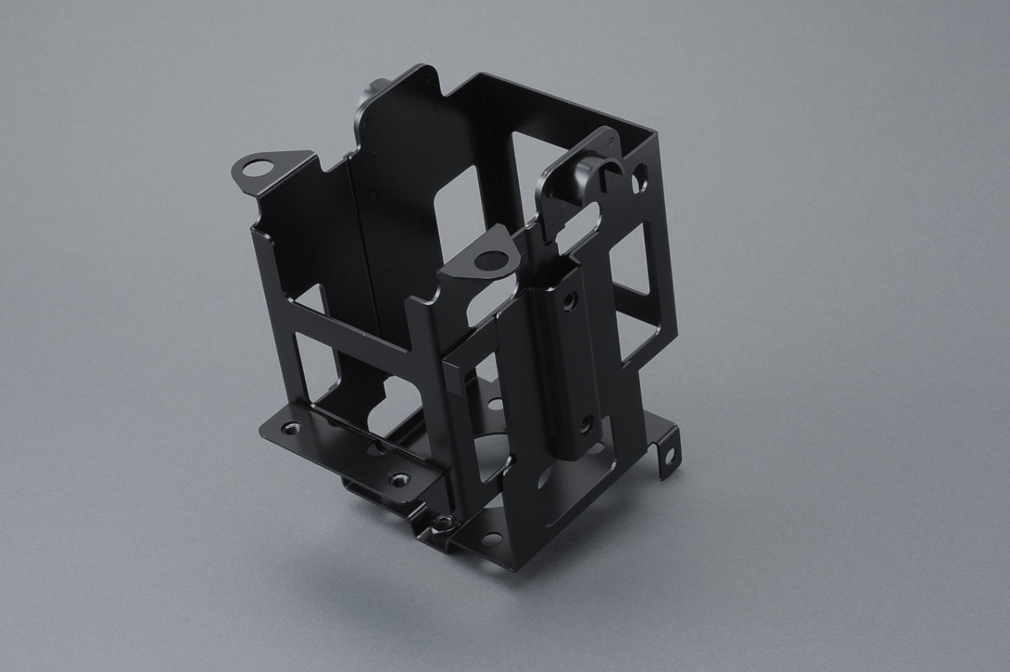 スチールバッテリーケース Z1/Z2 | バッテリーケース/電装ケース