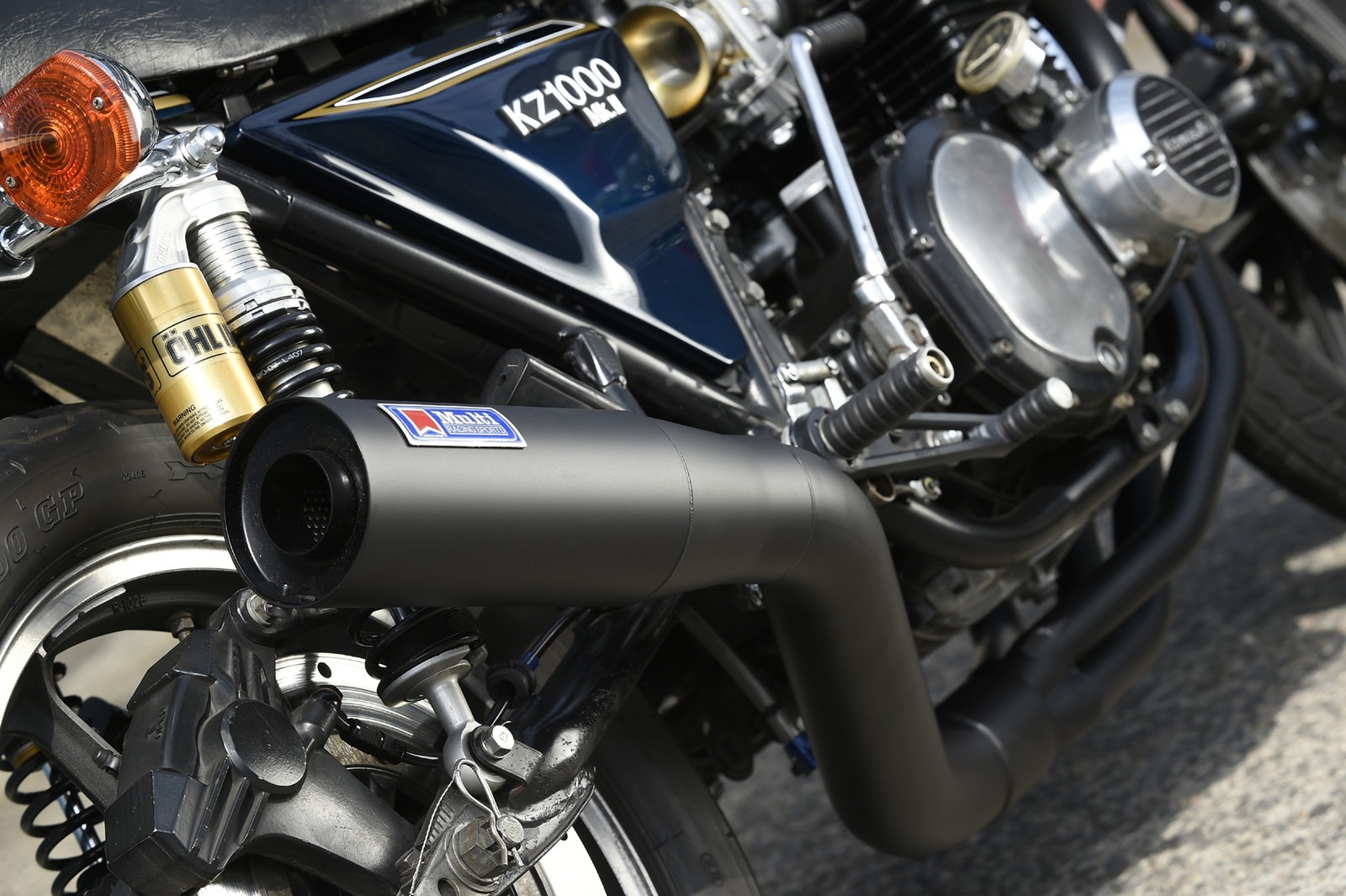 マルチandBGコラボエキゾースト Z1000/MK2 BK センタースタンド不可