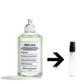 ウィスパー イン ザ ライブラリー オードトワレ メゾン マルジェラ