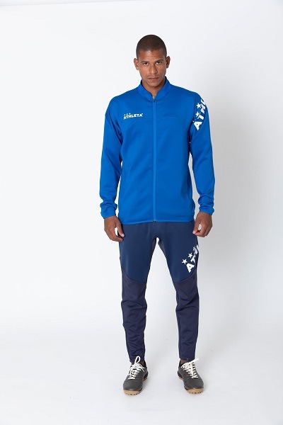 30_000000005957.jpg?1709778215