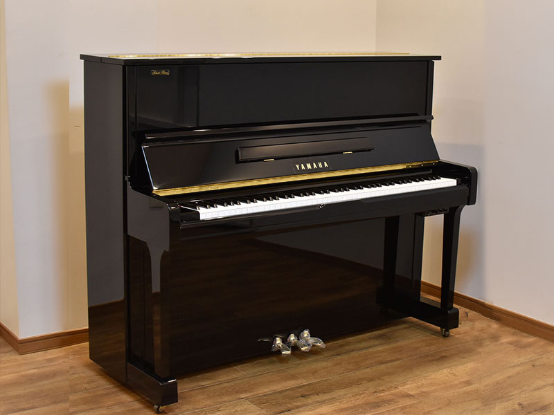 YAMAHA U100SX