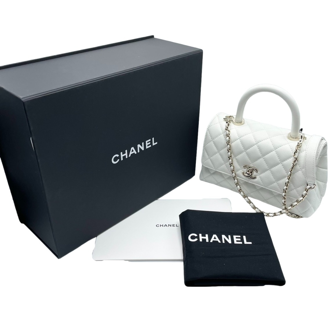 シャネル ココハンドルXS ホワイト キャビアスキン ｜ 商品状態：新品