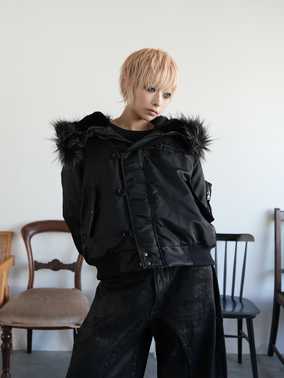 CHIKASHITSU PLUS HIGH】N-2B cropped hood blouson (nylon) | OUR