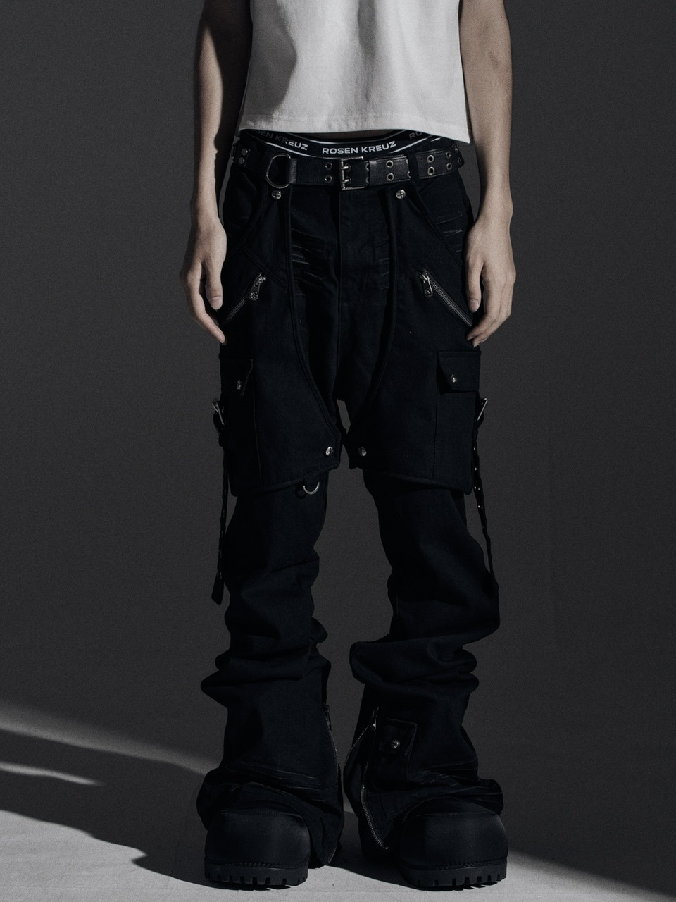 Rosen Kreuz】SIDE BELT DOCKING FLARE PANTS | OUR BRAND,Rosen Kreuz