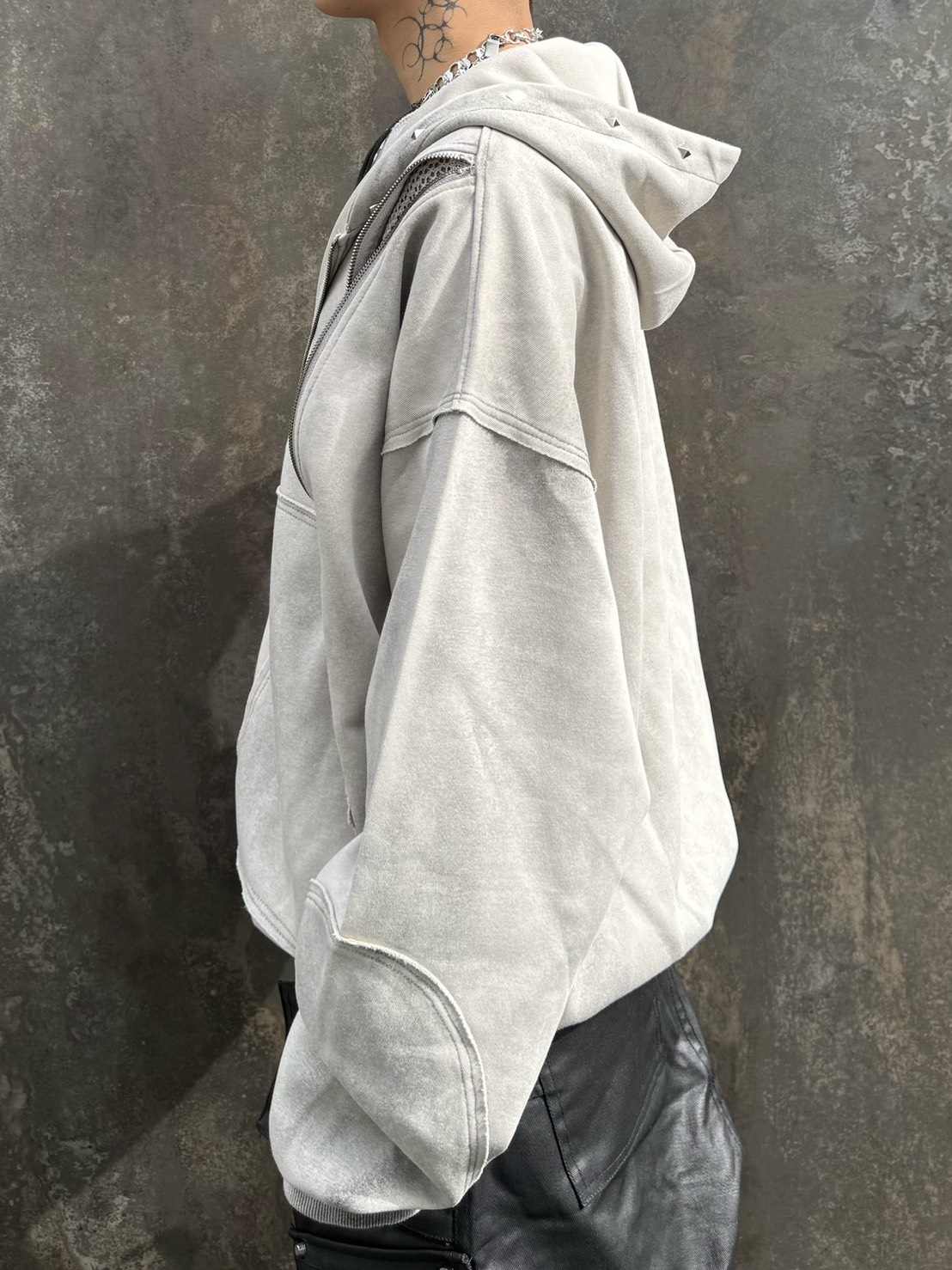 Never mind the XU】studs washing zip up hoodie / 【ネバーマインド