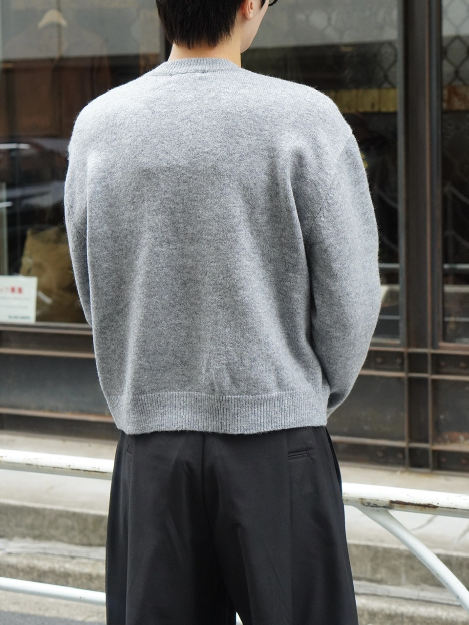 東京店WEB限定受注制【Chikashitsu +】soft touch crew neck knit