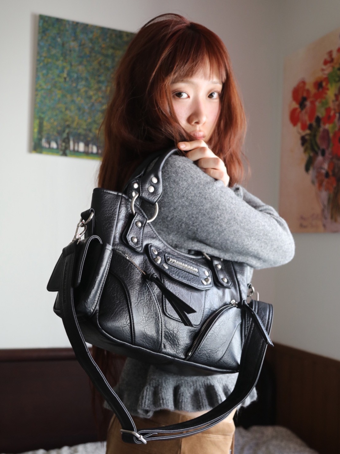 IUGAMAKARAS】Studded Leather Mini Shoulder Bag | OUR BRAND