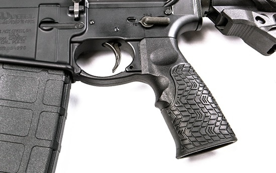 Daniel Defense Pistol Grip　実物 実物パーツ】Daniel Defense Pistol Grip - Black ダニエル