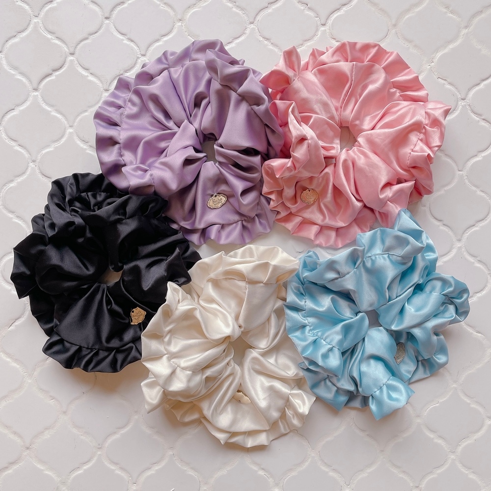 サテンフリルシュシュ Juliette | Accesorry,ヘアアクセサリー | Saha