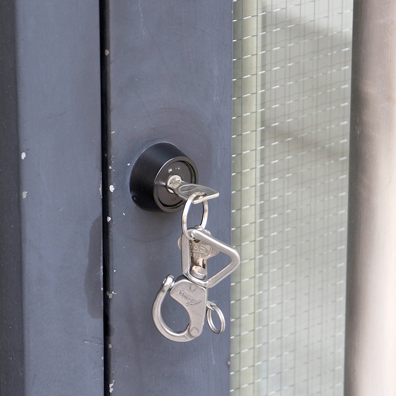 GLOMA〉 SNAP SHACKLE 1301 グローマ スナップシャックル 1301