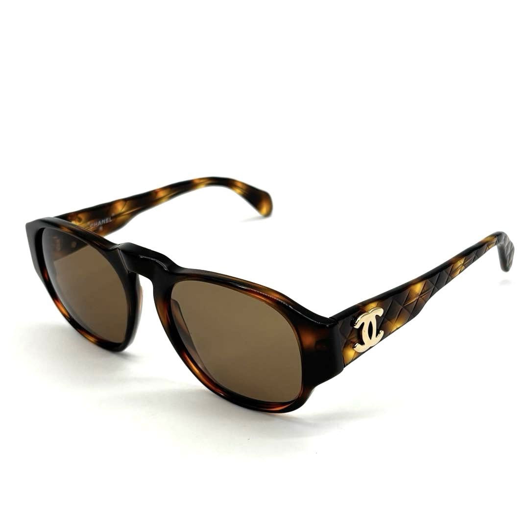 CHANEL シャネル ブローチ カメリア メタル アイボリー ゴールド 02P