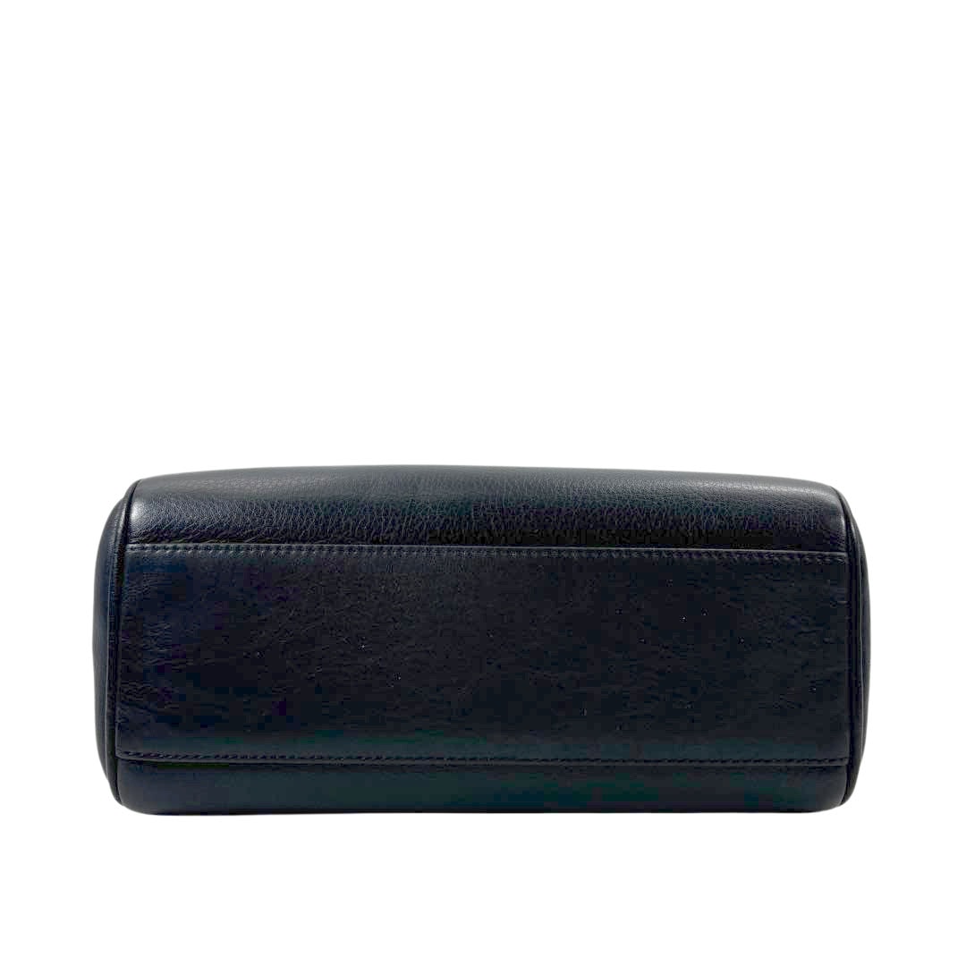 Christian Dior クリスチャンディオール ハンドバッグ CDロゴ レザー