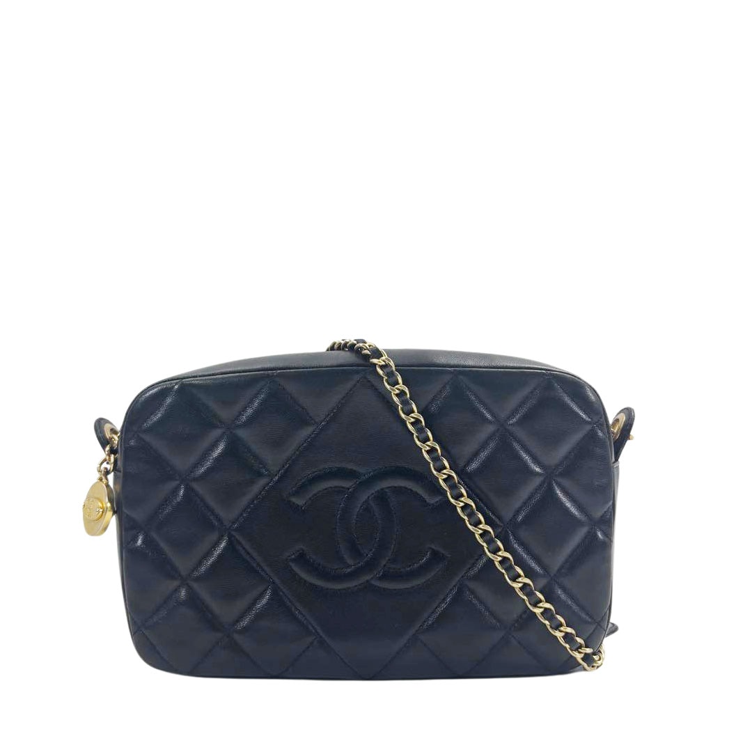 CHANEL シャネル チェーンショルダーバッグ 21cm ダイヤモンドCC