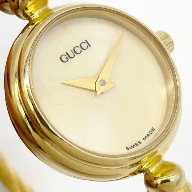 GUCCI グッチ レディース腕時計 バングルウォッチ QZ シェル文字盤