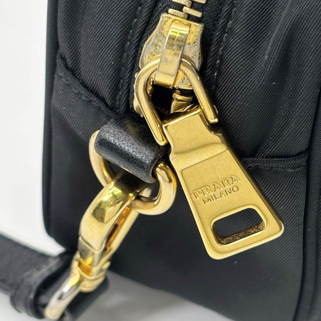 PRADA プラダ リボン ミニショルダーバッグ ナイロン ブラック