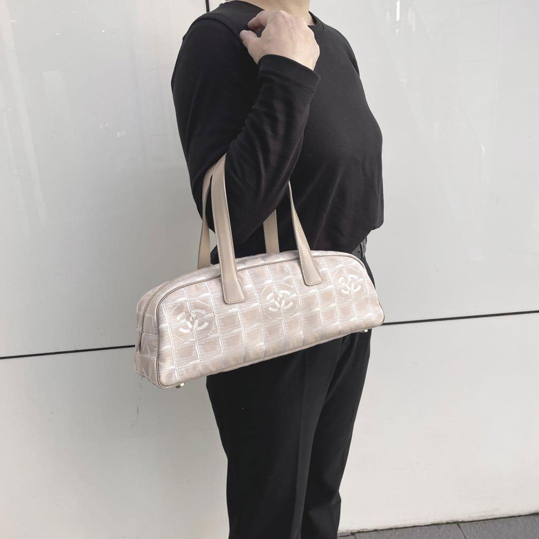 CHANEL シャネル ニュートラベルライン ハンドバッグ ミニボストン