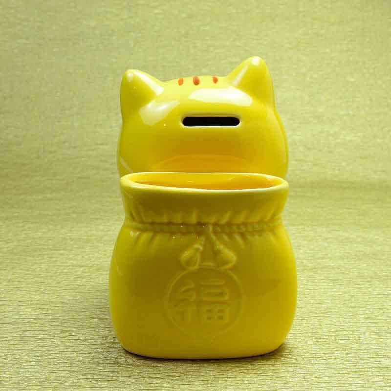 幸せ招き猫宝くじ入れ（大）とら（貯金箱） ｜白崎八幡宮