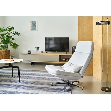 生地ｵｰﾀﾞｰ可】LORENZO(ロレンツォ)リビングチェア | LIVING,リビング