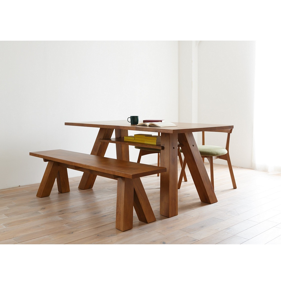 ダイニングテーブル 182 PURO ｜source公式オンラインショップ