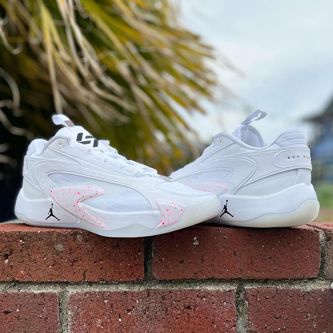 JORDAN LUKA 2 ナイキ ジョーダン ルカ 2 ドンチッチ 【MEN'S】 white