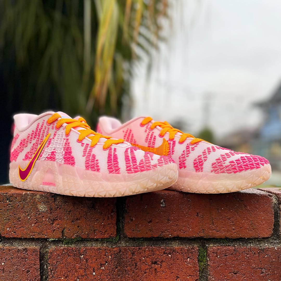 オンライン完売品 Nike JA 3 EP VALENTINEDAY値下げ価格 Nike Ja3 EP