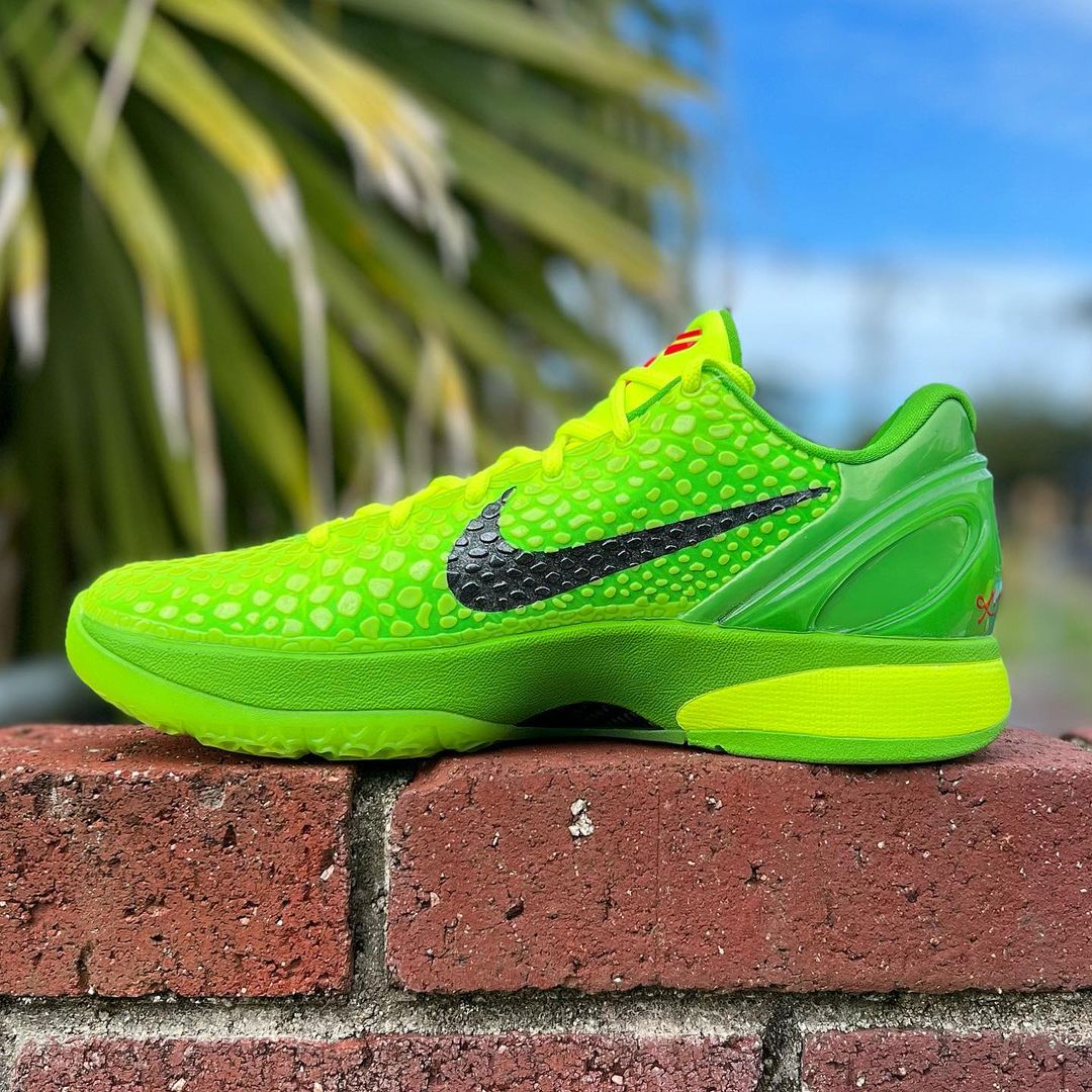NIKE KOBE 6 PROTRO 'GRINCH' ナイキ コービー 6 プロトロ グリンチ