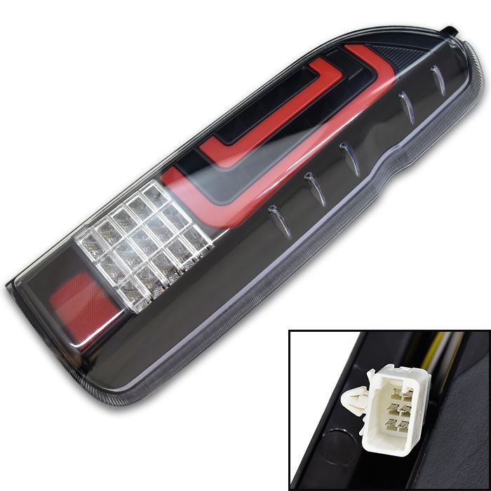 200系ハイエース ダブルファイバー LEDテールランプ クリア×ブラック