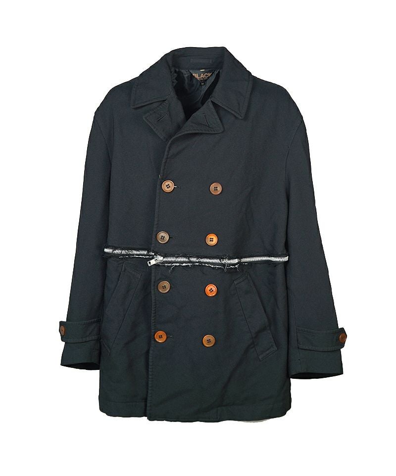 BLACK COMME des GARCONS＞エステル厚ギャバジン製品後加工 コート (1P