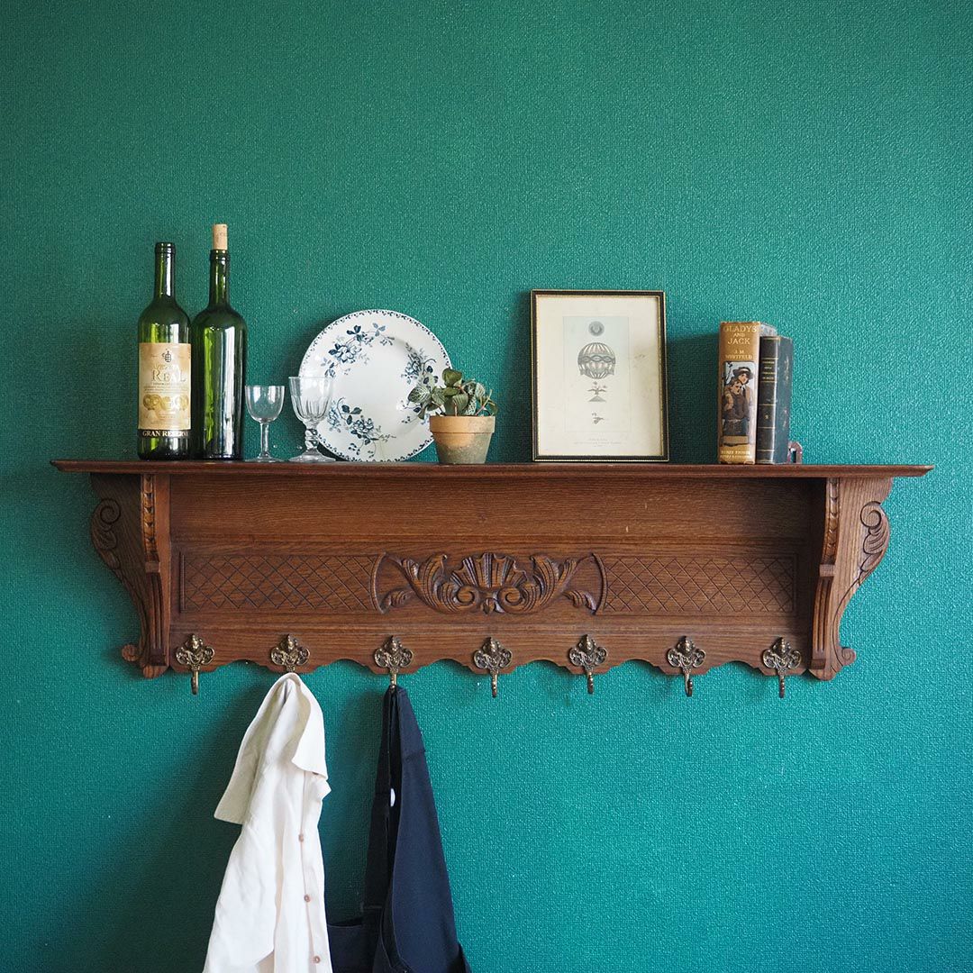 イギリスとフランスのアンティークキャビネット・シェルフの通販