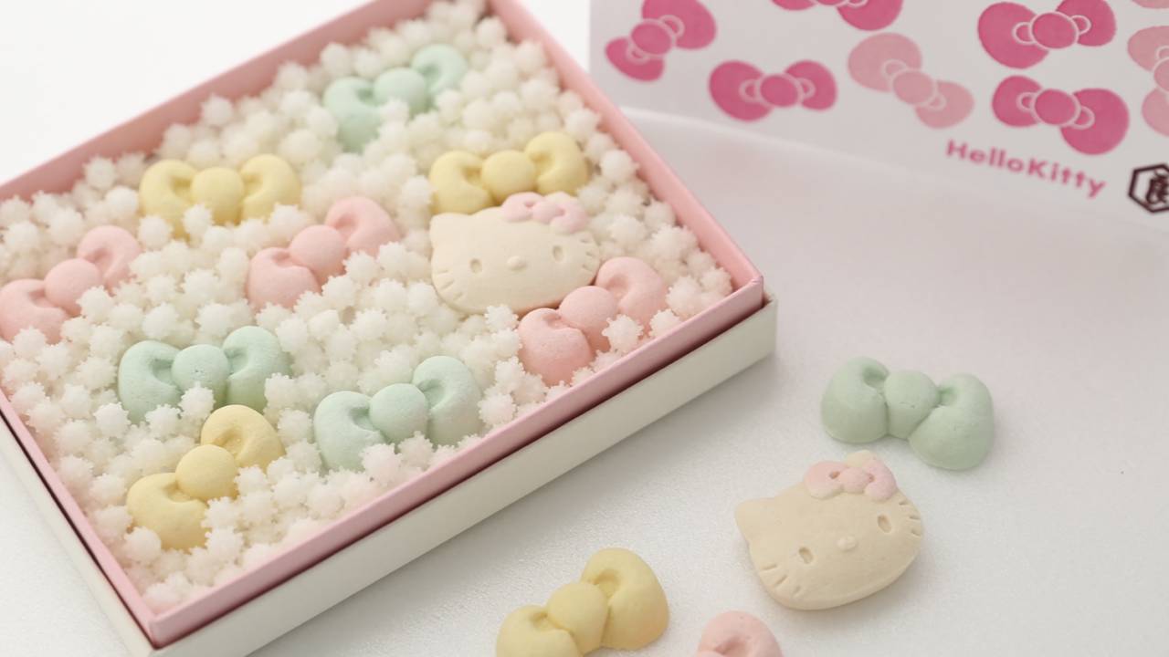 ハローキティと京都の老舗「亀屋良長」がコラボした和三盆が可愛すぎ