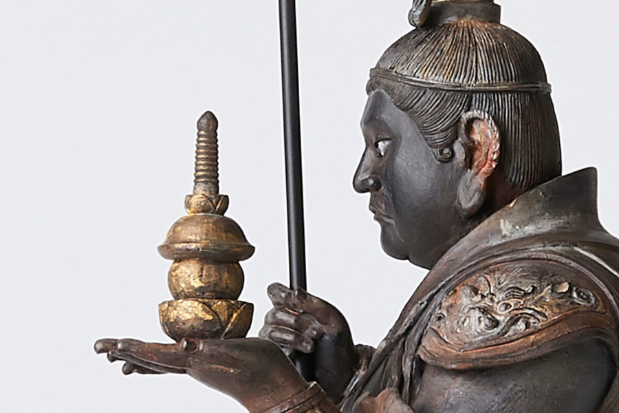 圧巻！総高59cm、重量8kg超のヘビー級な仏像フィギュア「イスム S