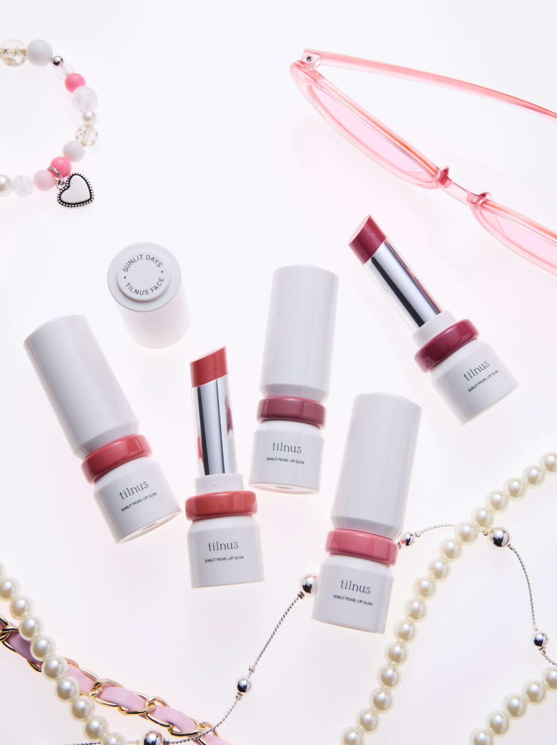 tilnus(ティルナス)」のパールリップがSNSで話題！NiziUコラボで注目の