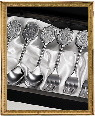 黒執事 ファントム社カトラリーセット 復刻版 シエル セバスチャン 黒