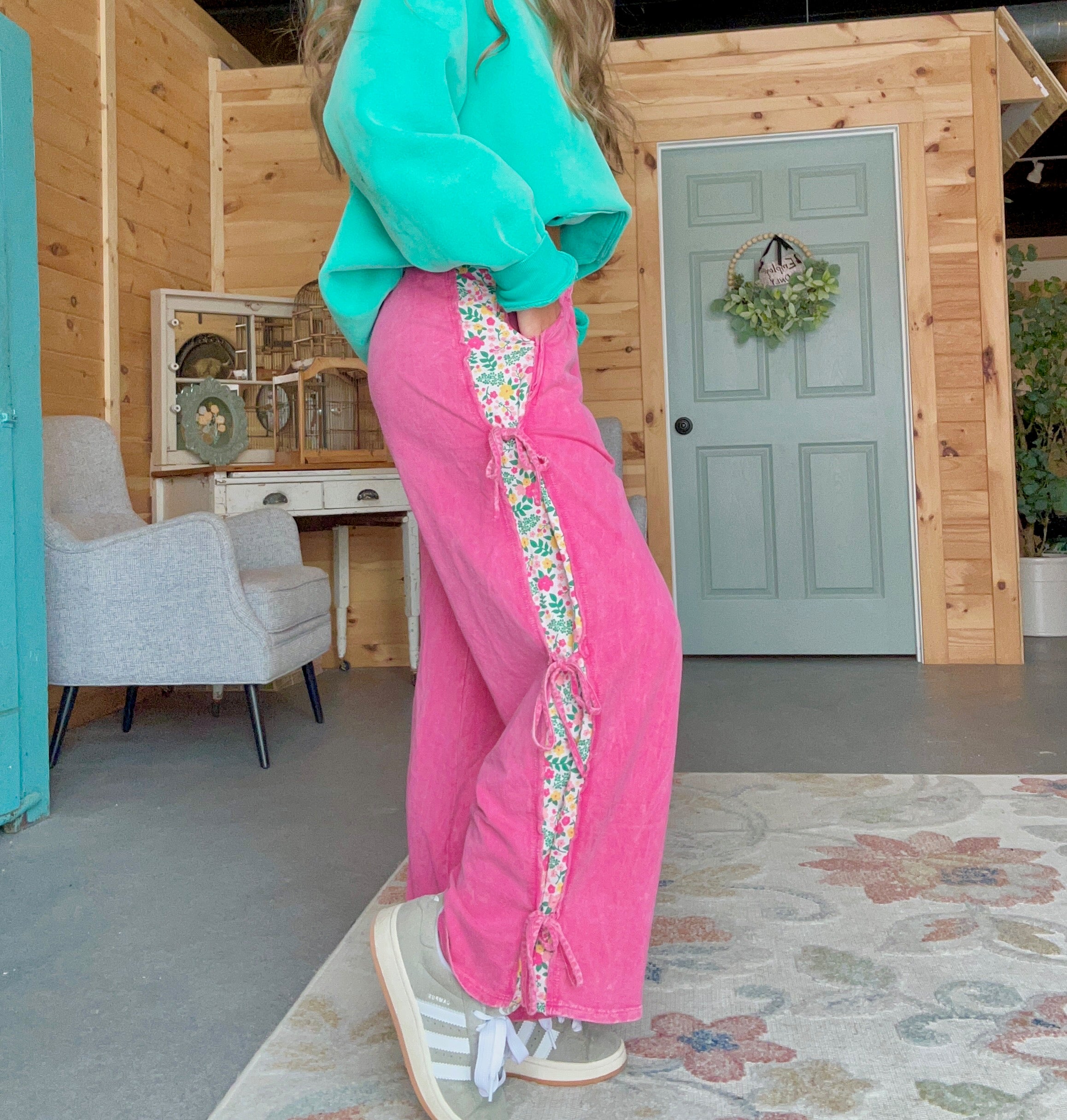 Mineral Floral Wash Side Pant- Hot Pink – Magnolia Boutique and Gifts