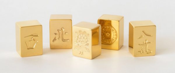早野研工の金メッキ麻雀牌のレビュー！1個5300円,一式72万円の