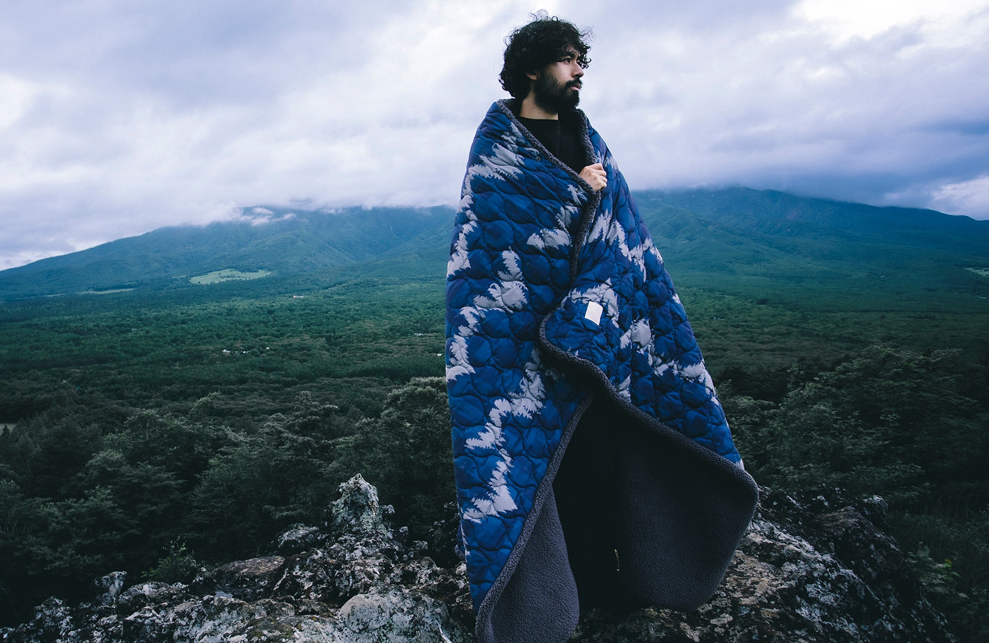 LUGH魔法瓶ブランケットEDGE Lサイズ