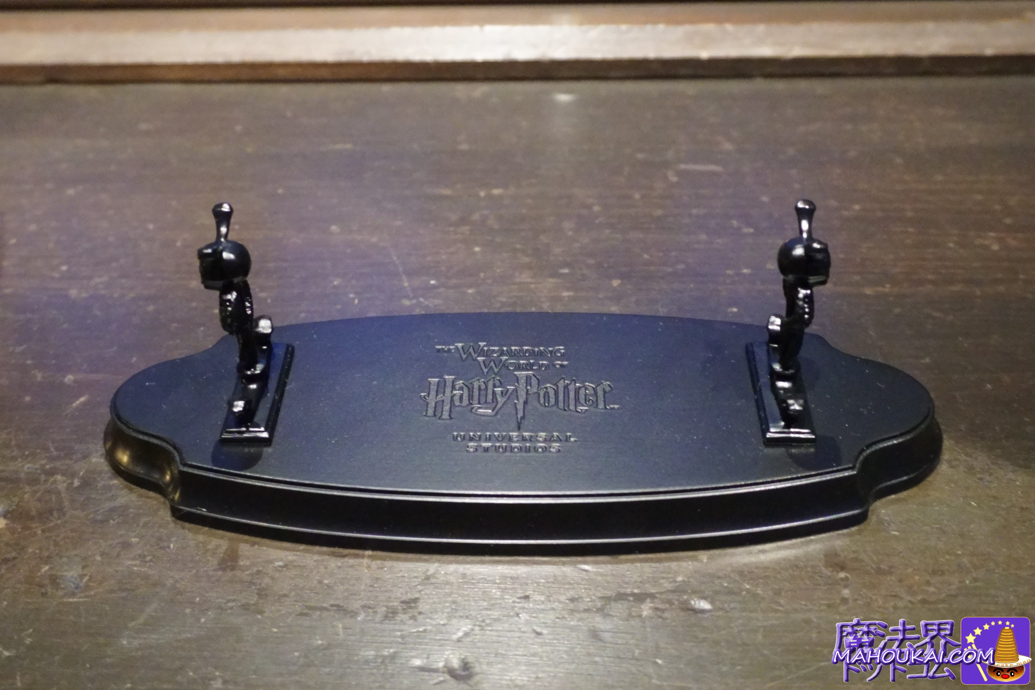 USJ新商品】光るラブポーション、杖スタンド「魔法省」「闇の魔術」etc