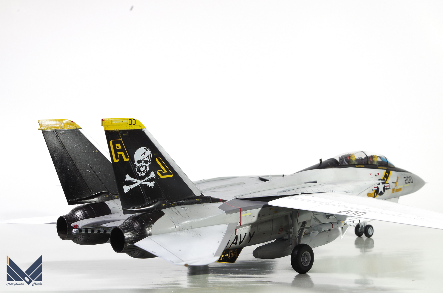 タミヤ 1/48 F-14A トムキャット 完成品TAMIYA | 模型工房M