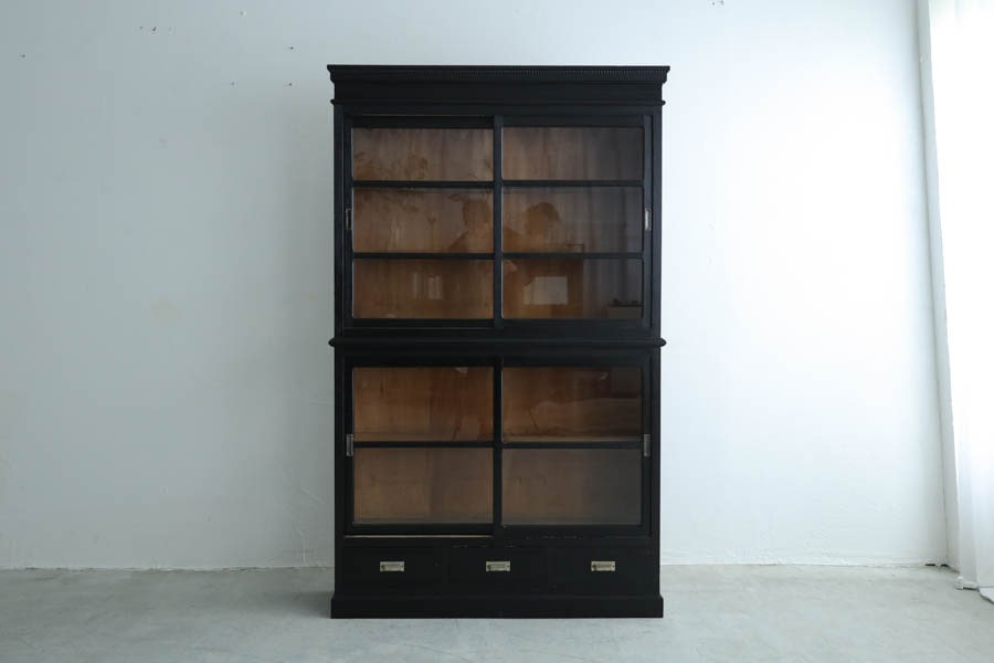 大正ロマンな漆黒の食器棚| ライフスタイルショップICCA Online shop