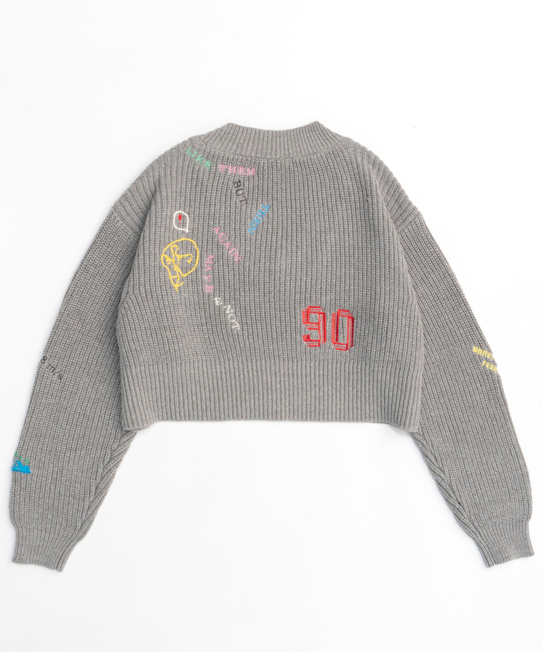 SALE】V-neck Embroidery Knitwear