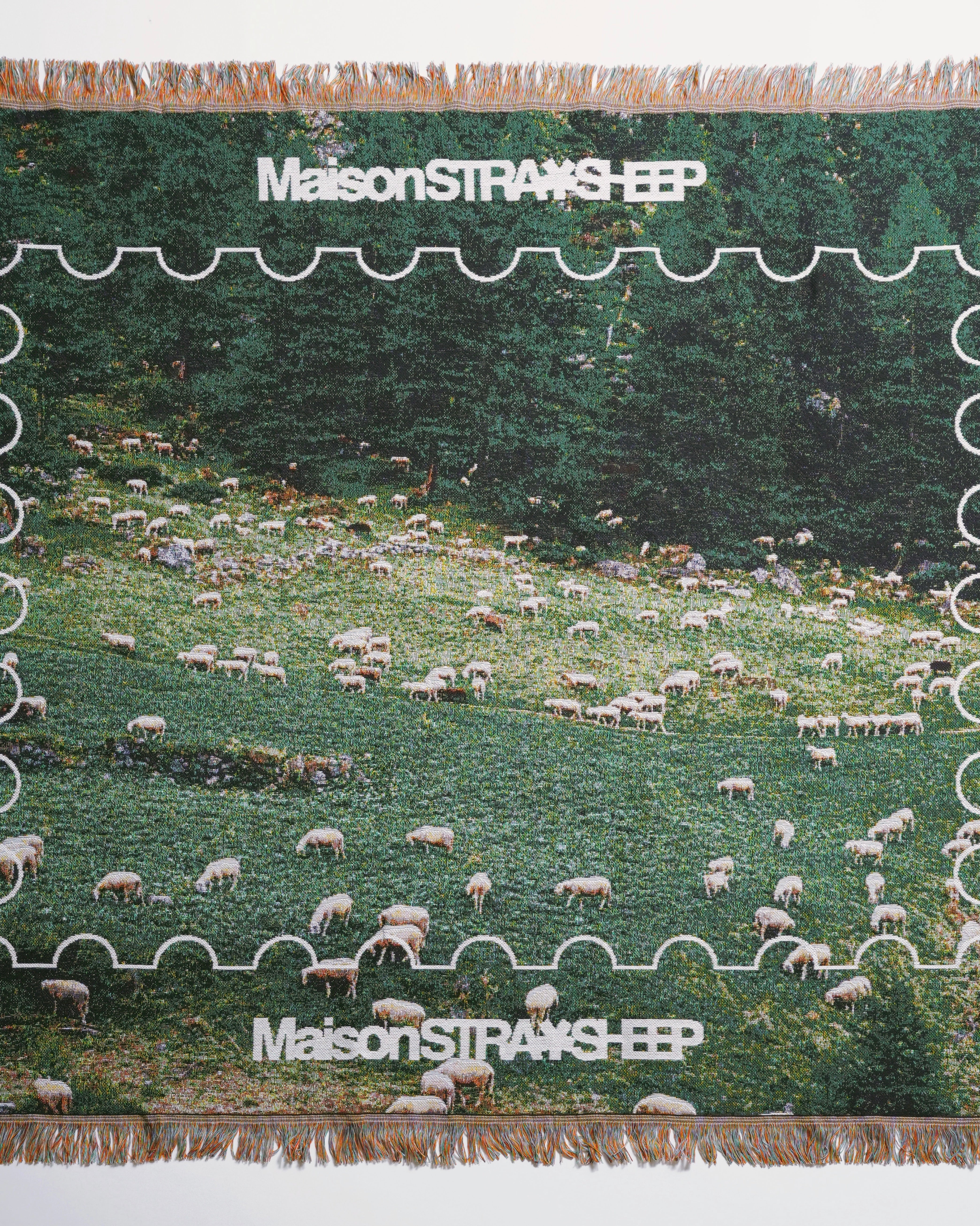 STRAYSHEEP RUG GREEN