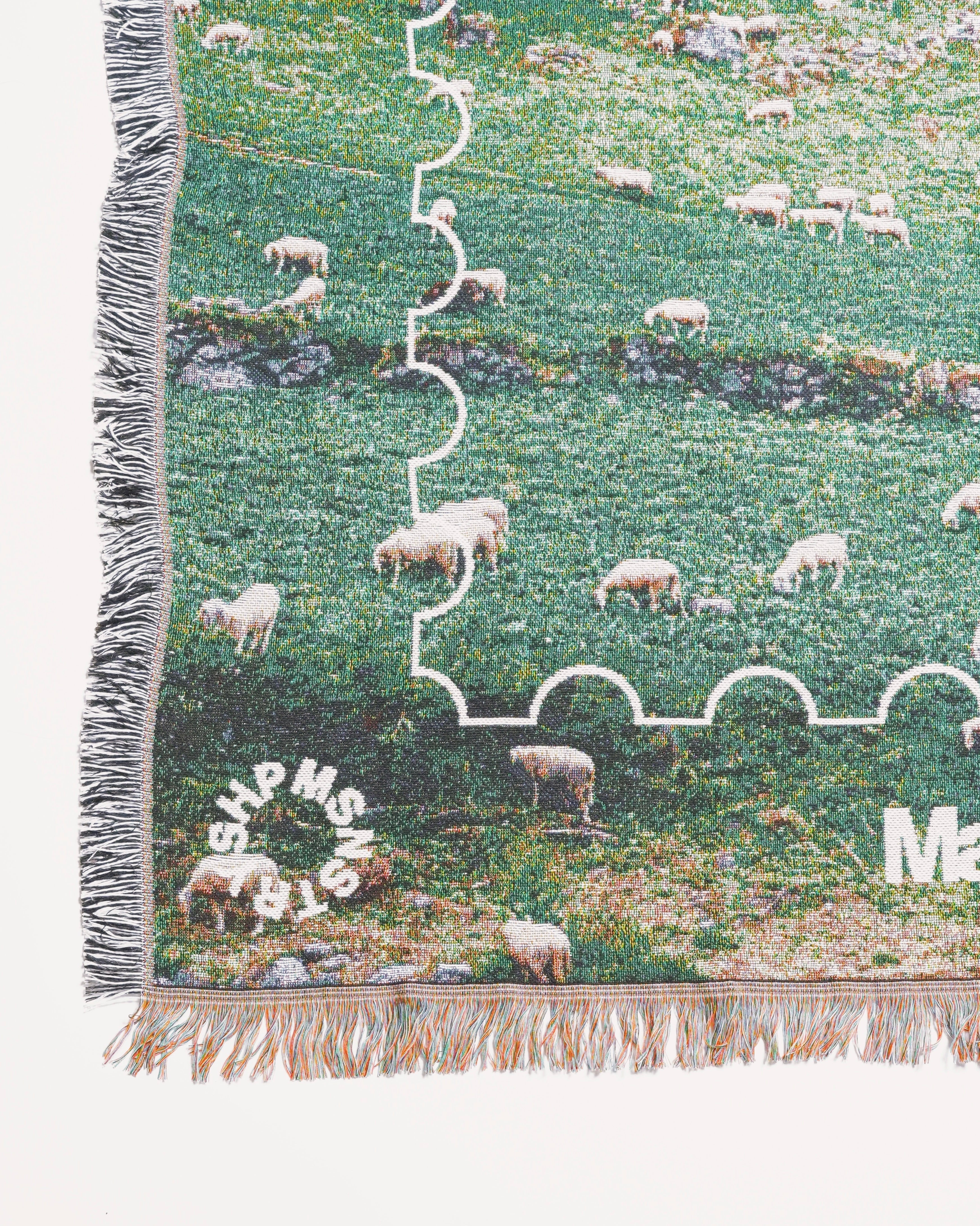 STRAYSHEEP RUG GREEN