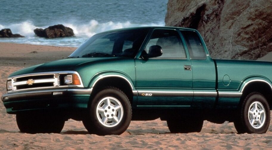 シボレー S10ピックアップ ブレーキ修理 - 増高自動車工業有限会社