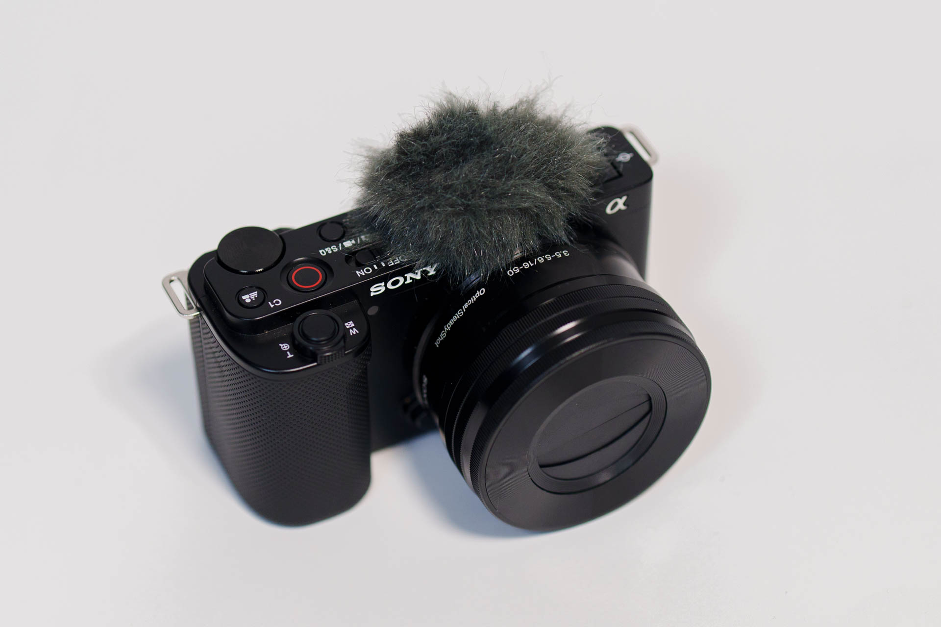 ZV-E10】【α6400】キットレンズ所有者は購入すべき｜JJC 自動開閉式