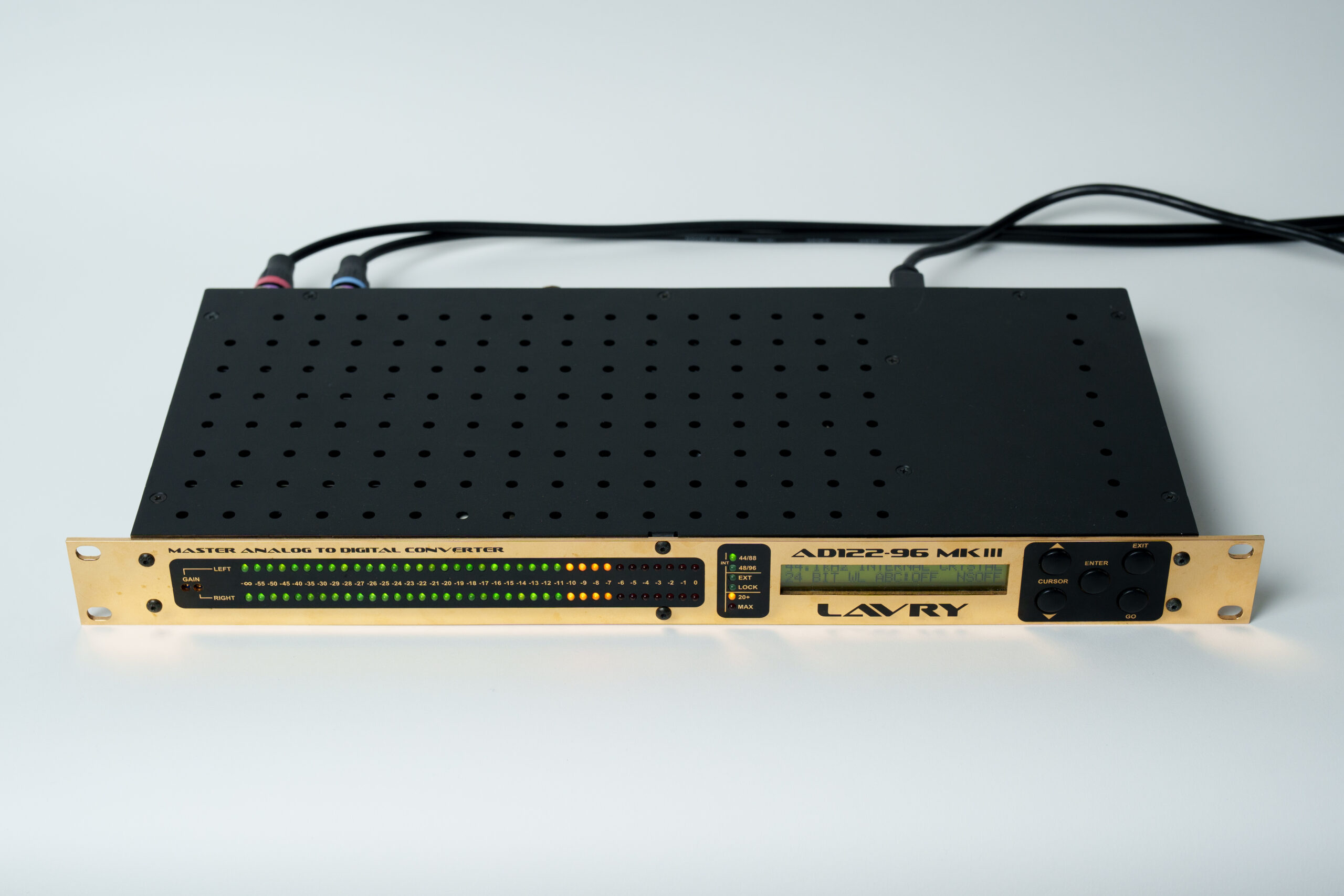 マスタリング用 A/Dコンバーター 聴き比べ【ep2】 | 岩崎将史のブログ